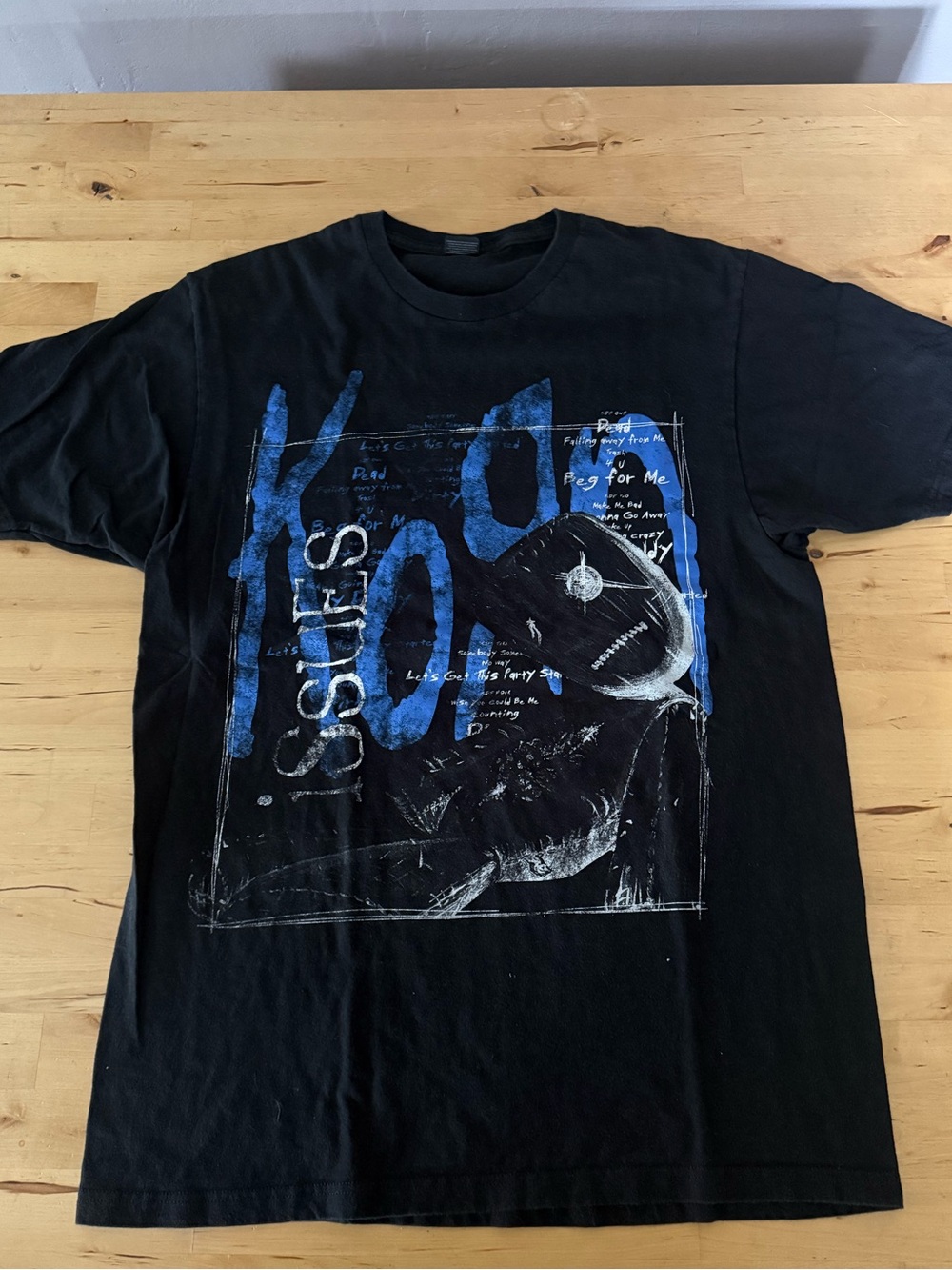 Korn Issues Vintage Band Tee Medium